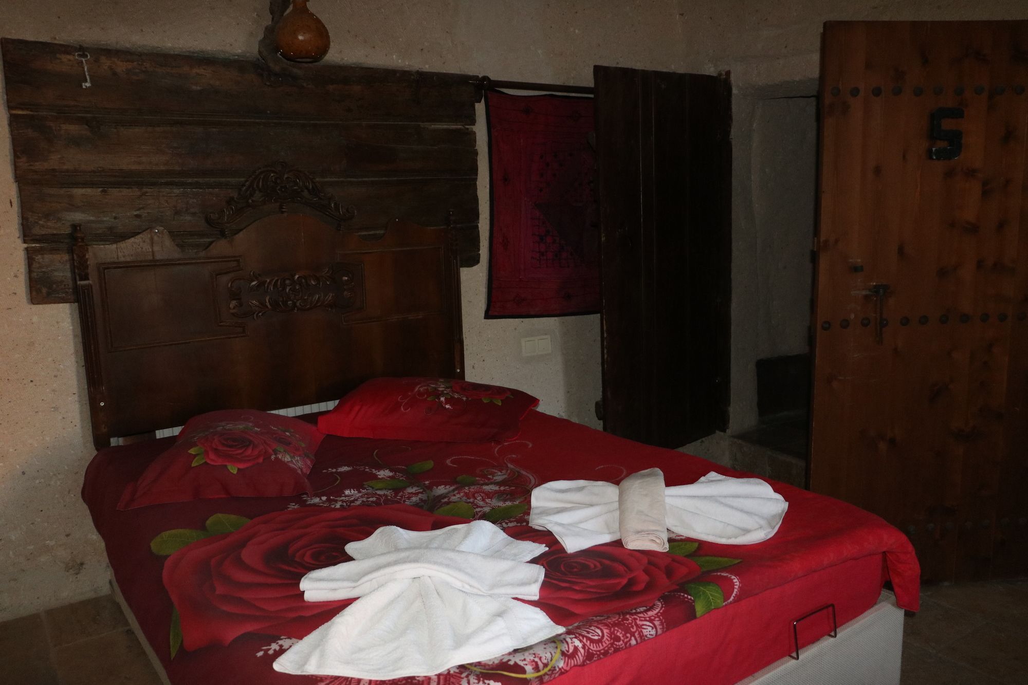 Crazy Horse Pension Ortahisar Екстер'єр фото